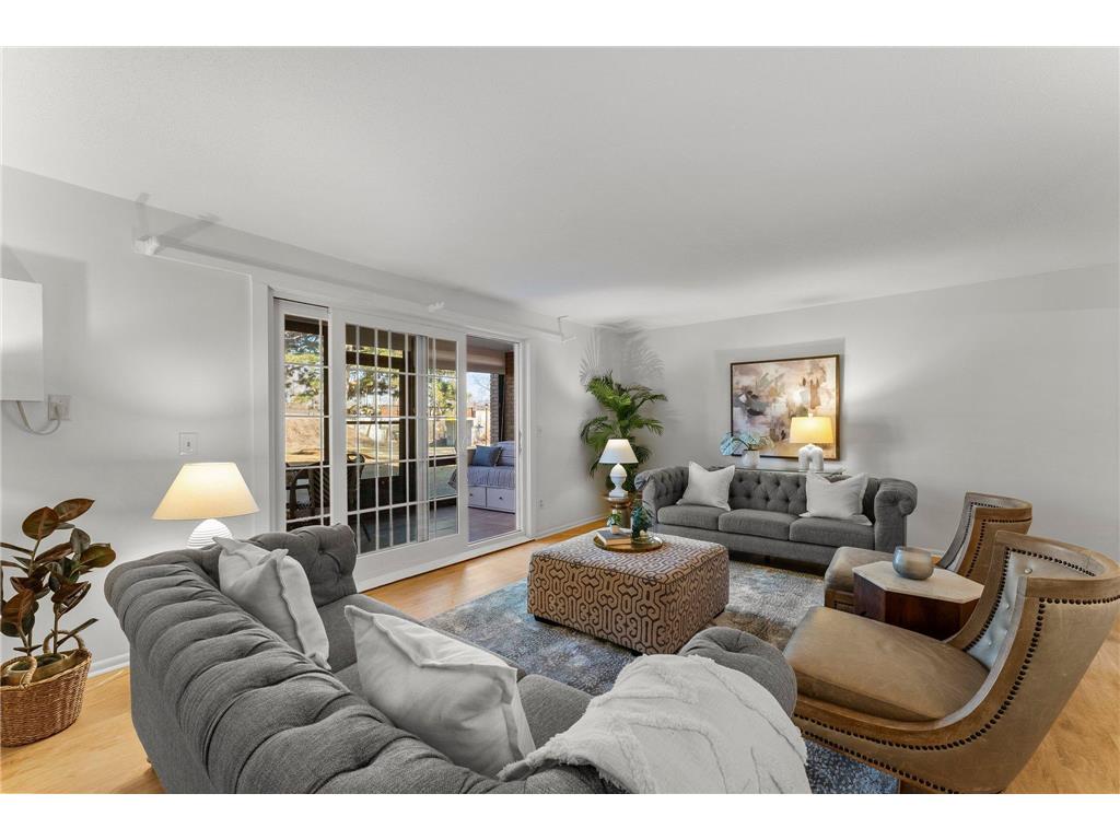 4380 Brookside Court #103 Edina MN 55436 7002701 image1