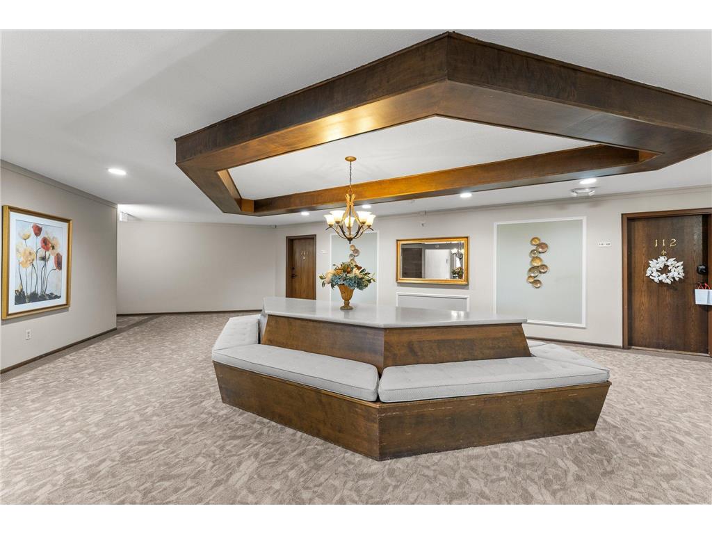 4380 Brookside Court #103 Edina MN 55436 7002701 image21
