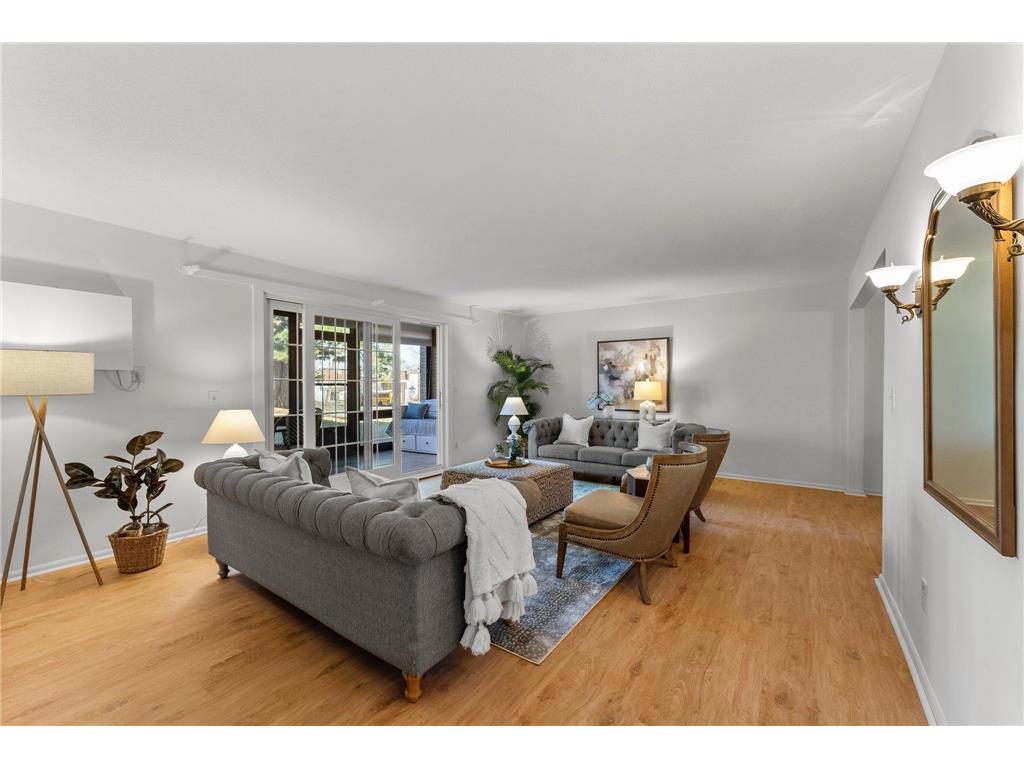 4380 Brookside Court #103 Edina MN 55436 7002701 image22