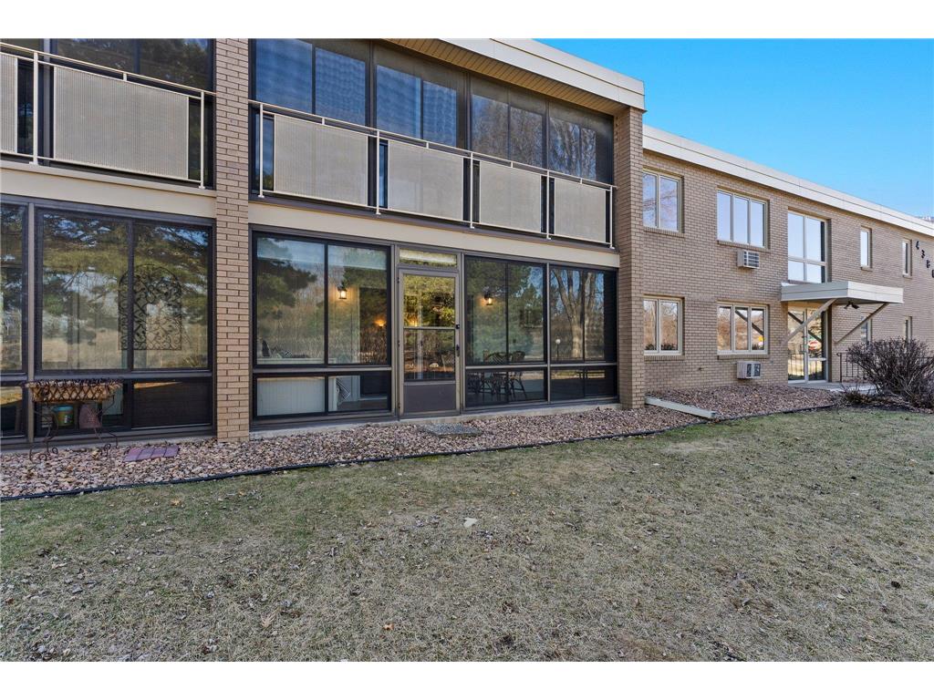 4380 Brookside Court #103 Edina MN 55436 7002701 image29