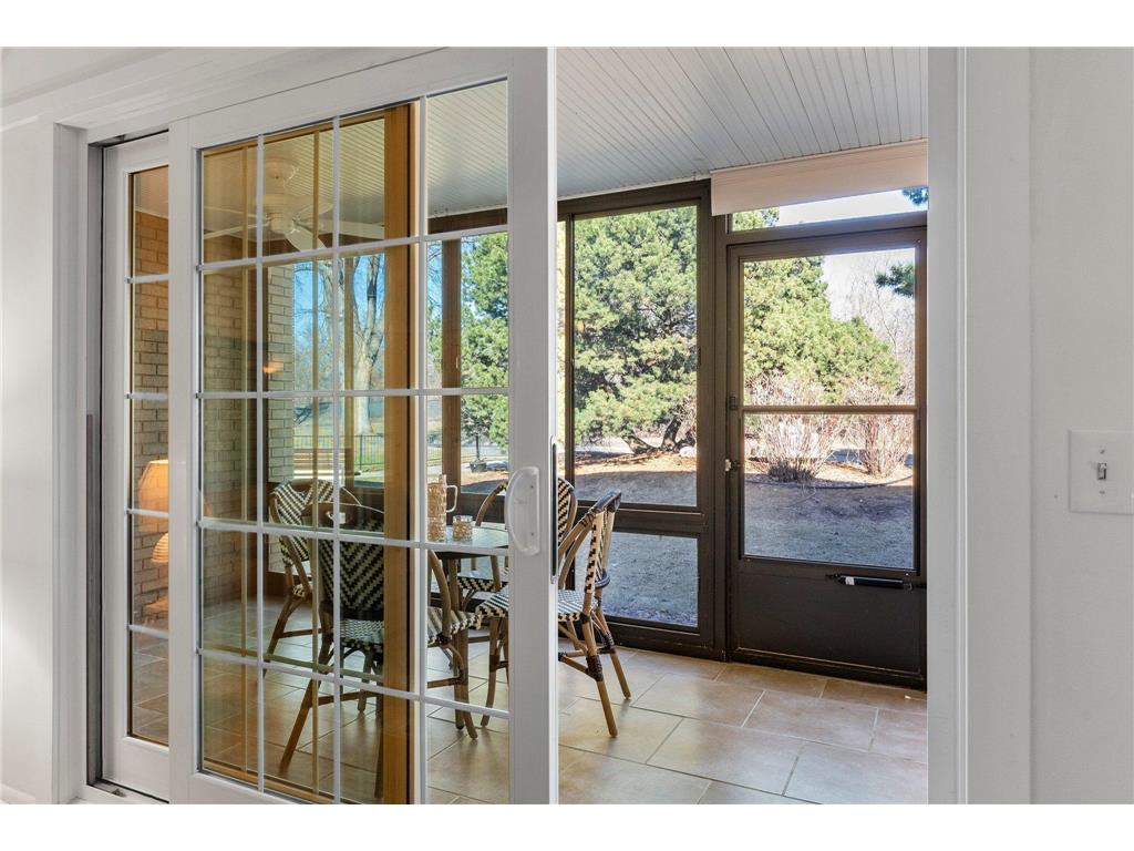 4380 Brookside Court #103 Edina MN 55436 7002701 image3