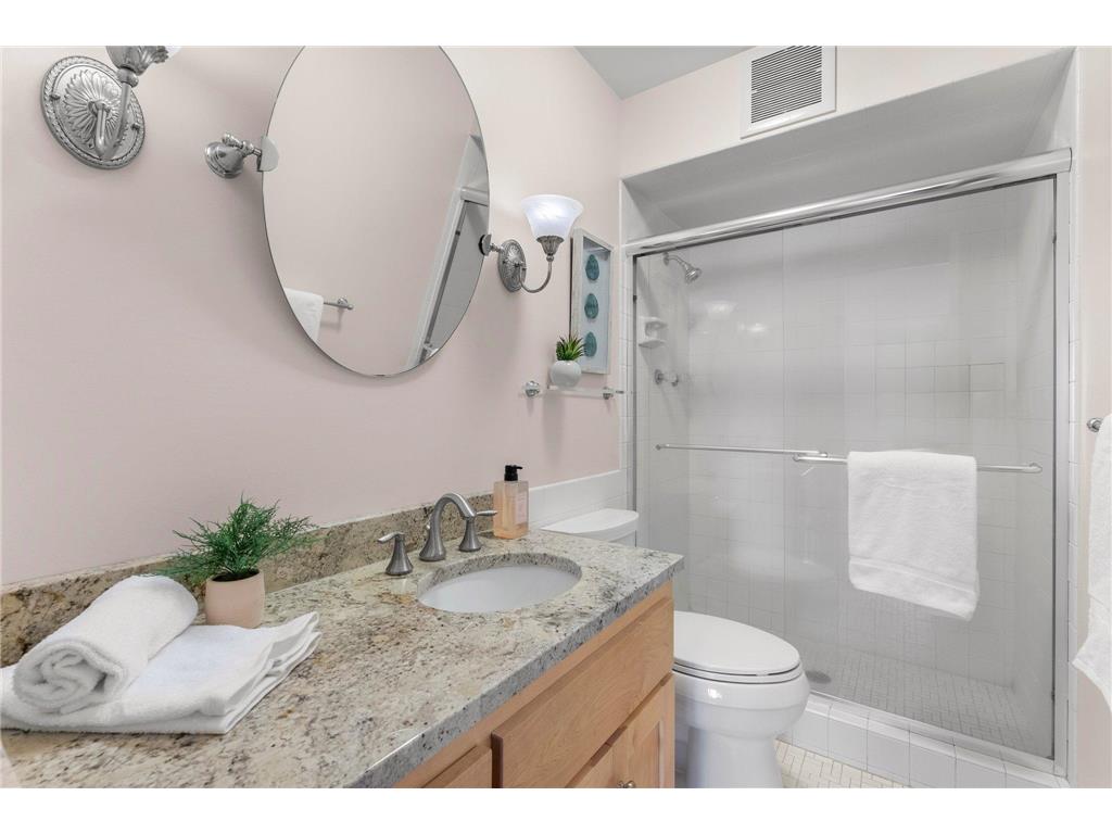 4380 Brookside Court #103 Edina MN 55436 7002701 image37