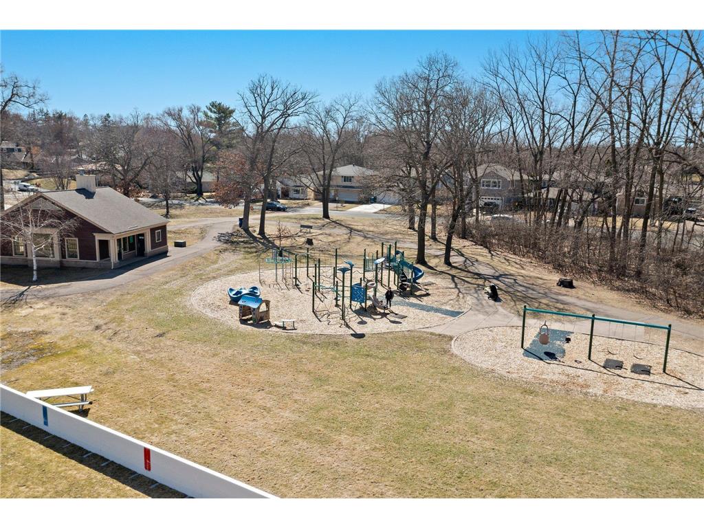 4380 Brookside Court #103 Edina MN 55436 7002701 image41