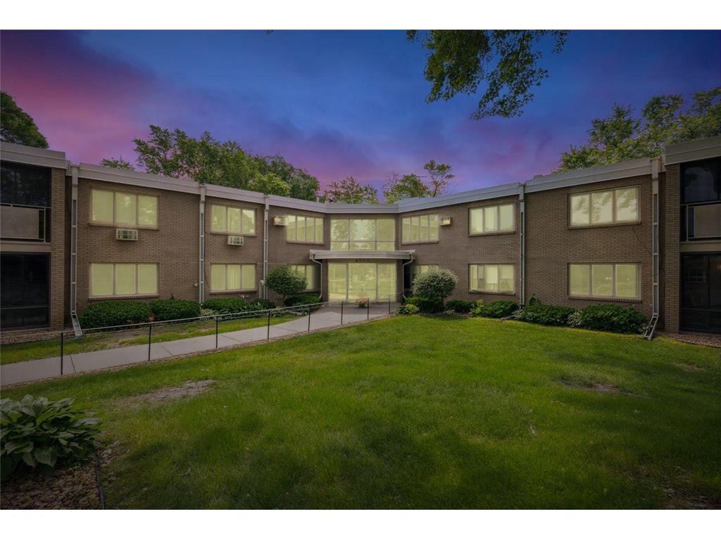 4380 Brookside Court #116 Edina MN 55436 6788694 image30