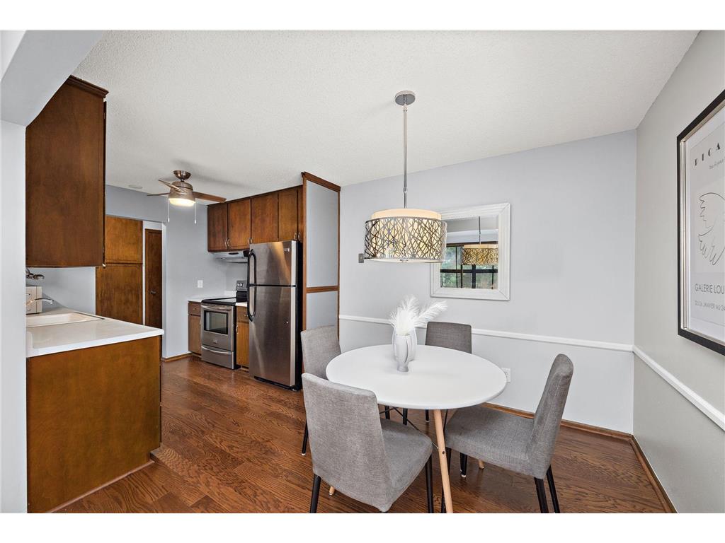 4380 Brookside Court #205 Edina MN 55436 7067933 image10