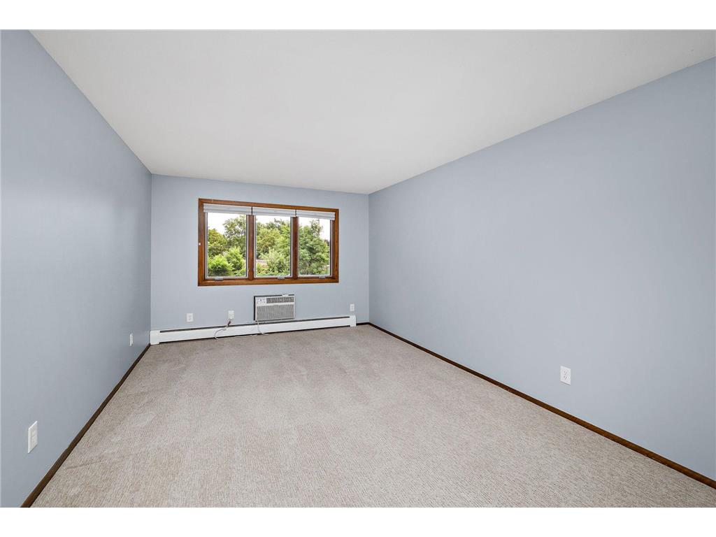 4380 Brookside Court #205 Edina MN 55436 7067933 image16