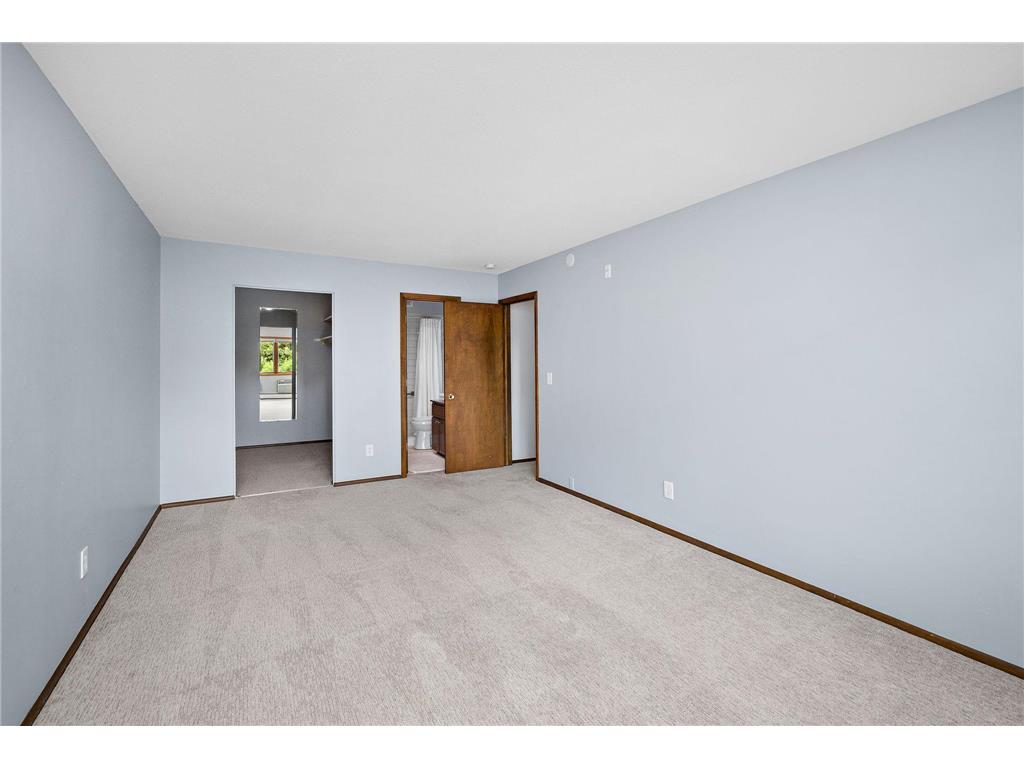 4380 Brookside Court #205 Edina MN 55436 7067933 image17