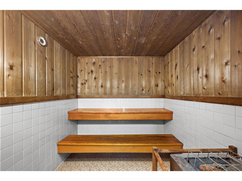 4380 Brookside Court #205 Edina MN 55436 7067933 image26