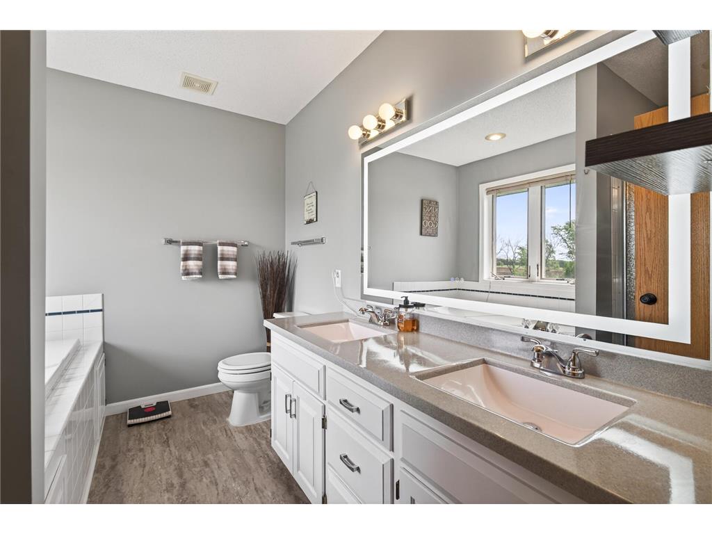 4380 Chester Court Webster MN 55088 7012806 image21
