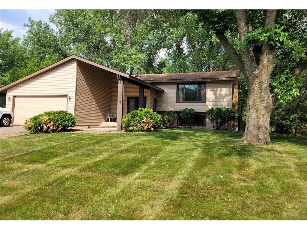 4382 Metcalf Drive, Eagan, MN, 55122 MLS 6386635 Edina Realty