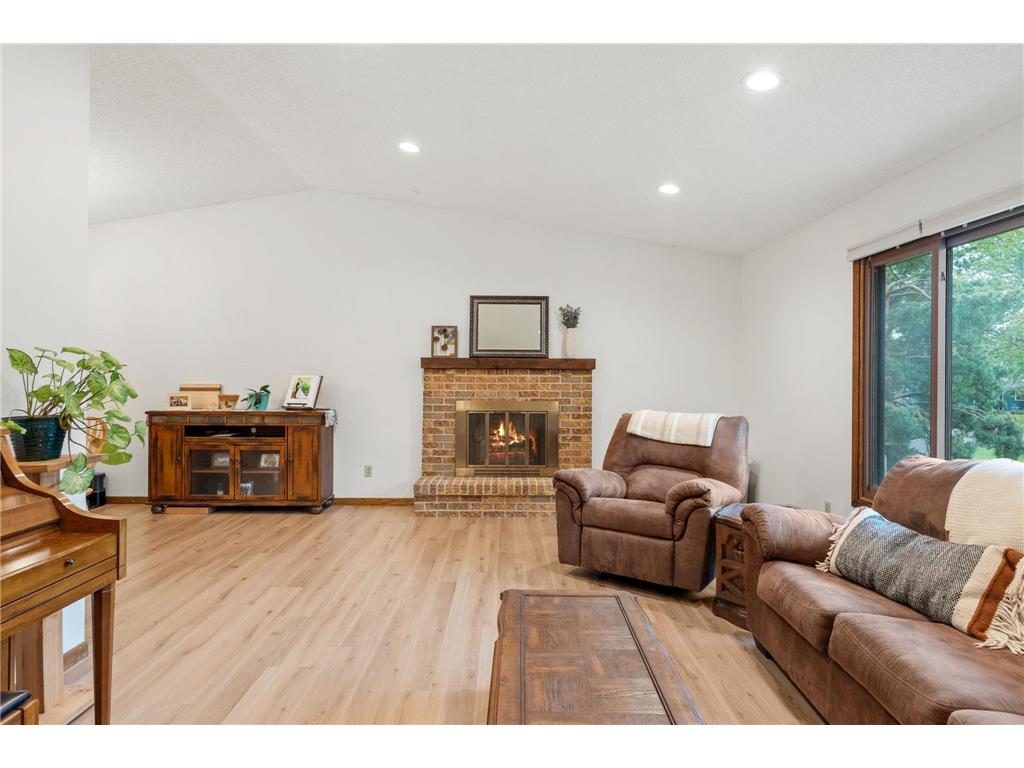 4382 Metcalf Drive Eagan MN 55122 7081298 image8