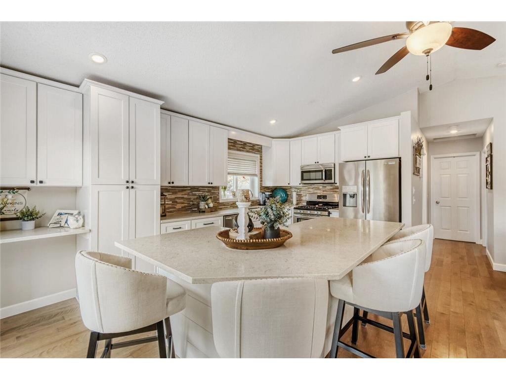 4385 Hamlet Avenue N Oakdale MN 55128 7069739 image11
