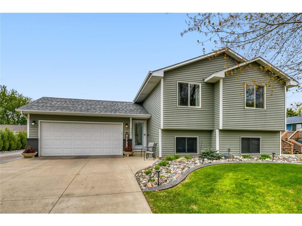 4385 Hamlet Avenue N Oakdale MN 55128 7069739 image2