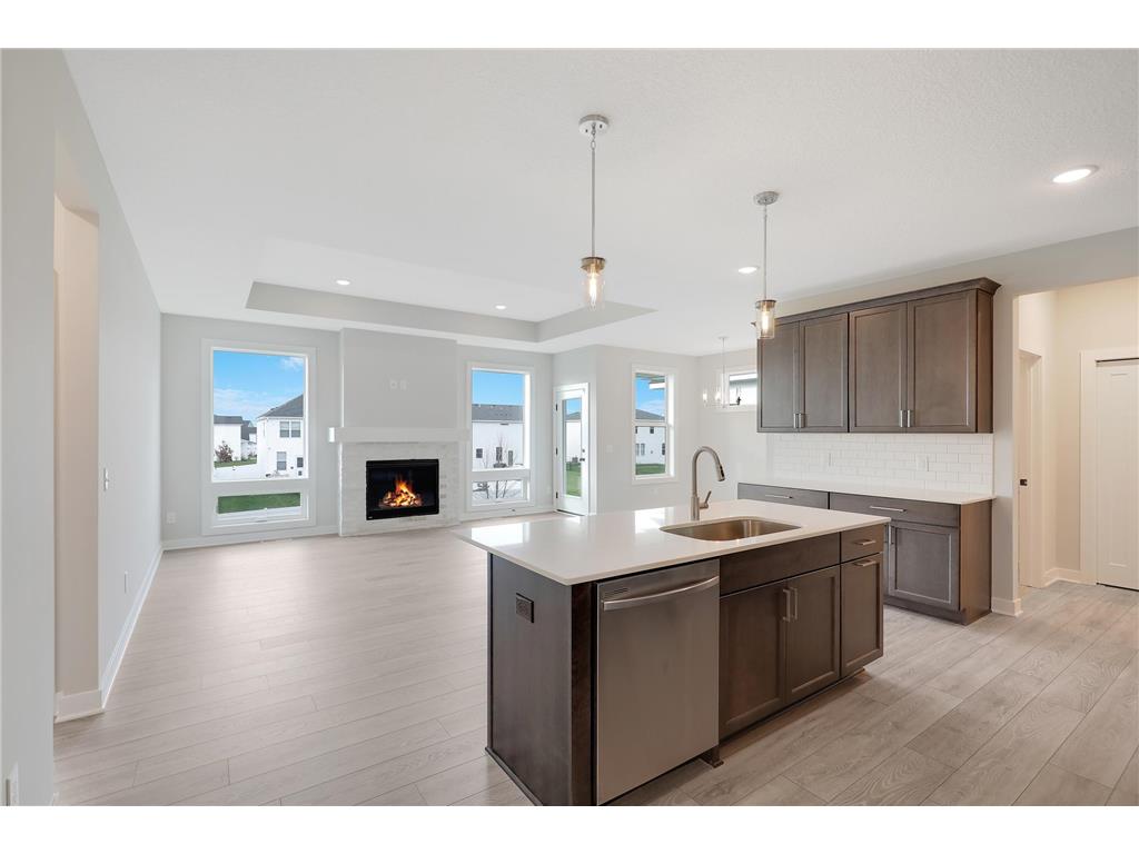 4385 Monarch Drive Woodbury MN 55129 6520012 image1