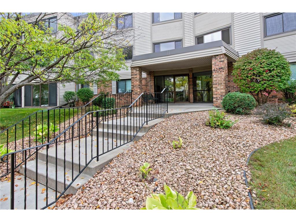 4385 N Trenton Lane #105 Plymouth MN 55442 6491039 image1