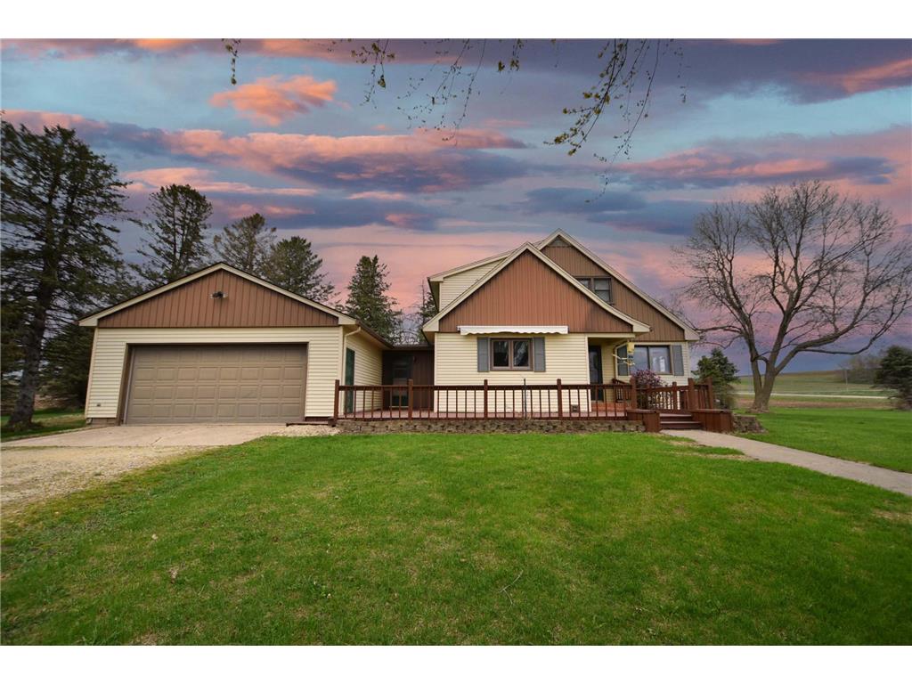 43879 135th Avenue, Wanamingo, MN, 55983 MLS 6374475 Edina Realty