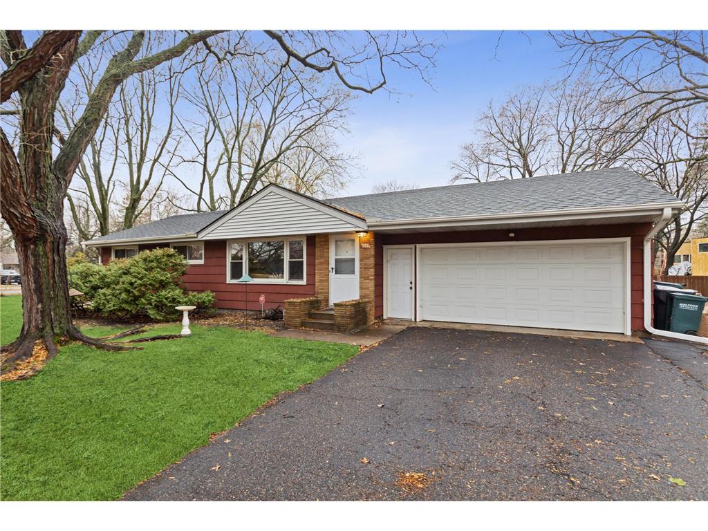 4389 Hodgson Road Shoreview MN 55126 6239177 image1