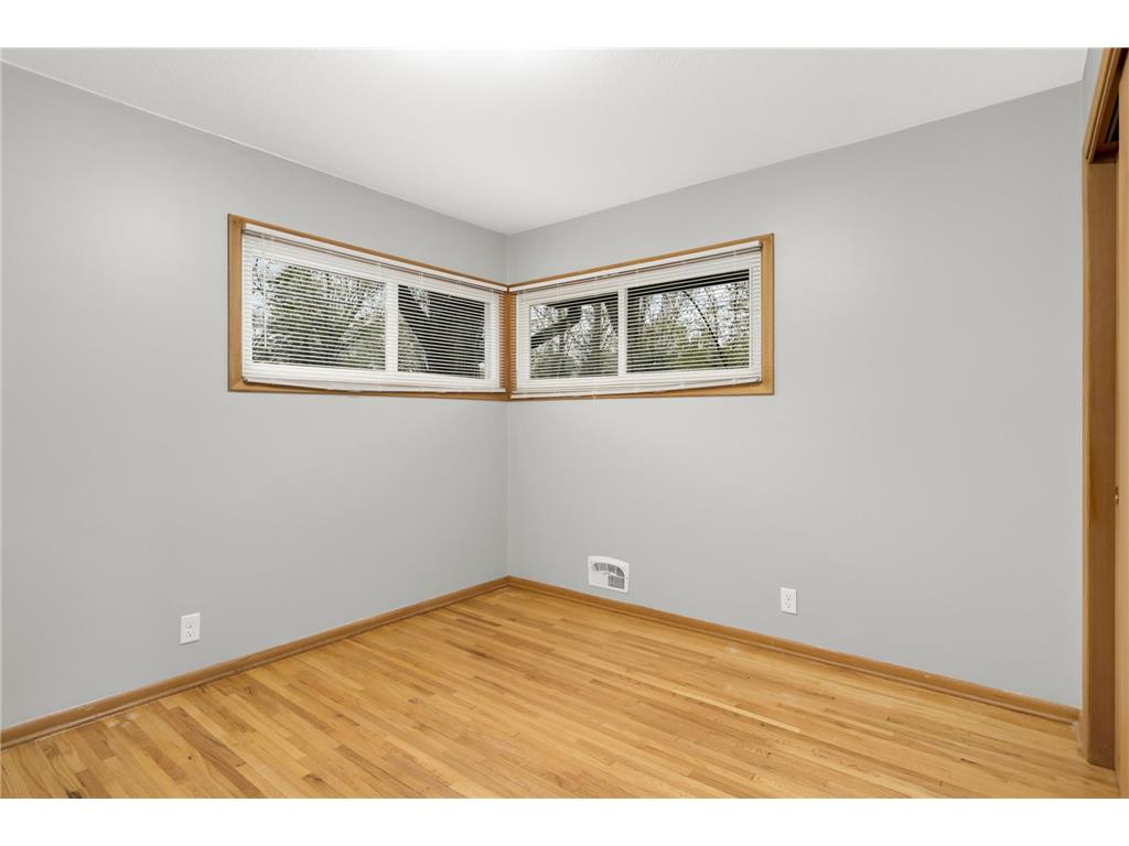 4389 Hodgson Road Shoreview MN 55126 7021610 image14