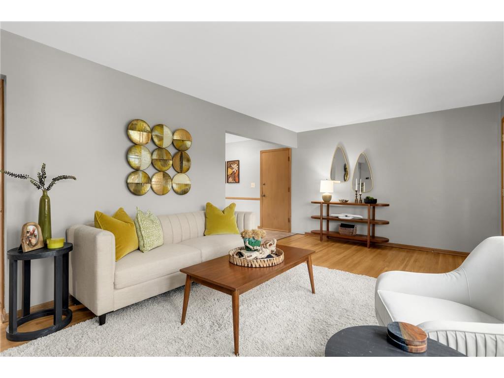 4389 Hodgson Road Shoreview MN 55126 7021610 image5