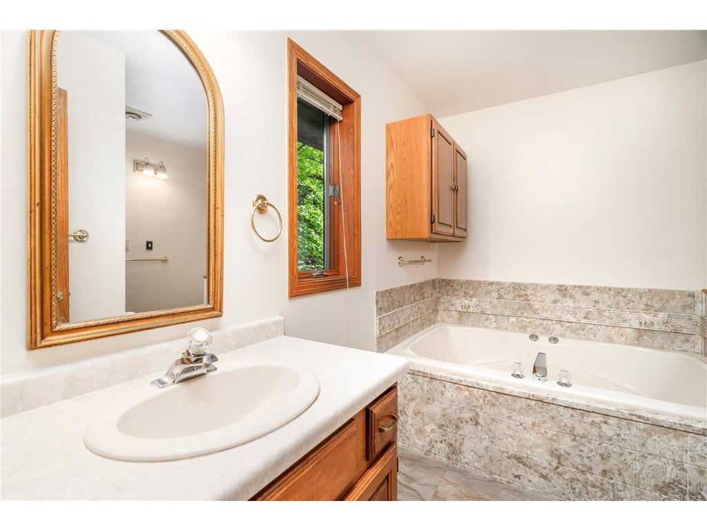 439 Hartley Place Duluth MN 55803 7083390 image24