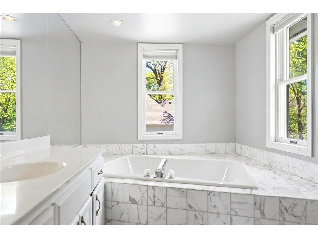 4390 Ithaca Lane N Plymouth MN 55446 7070929 image31