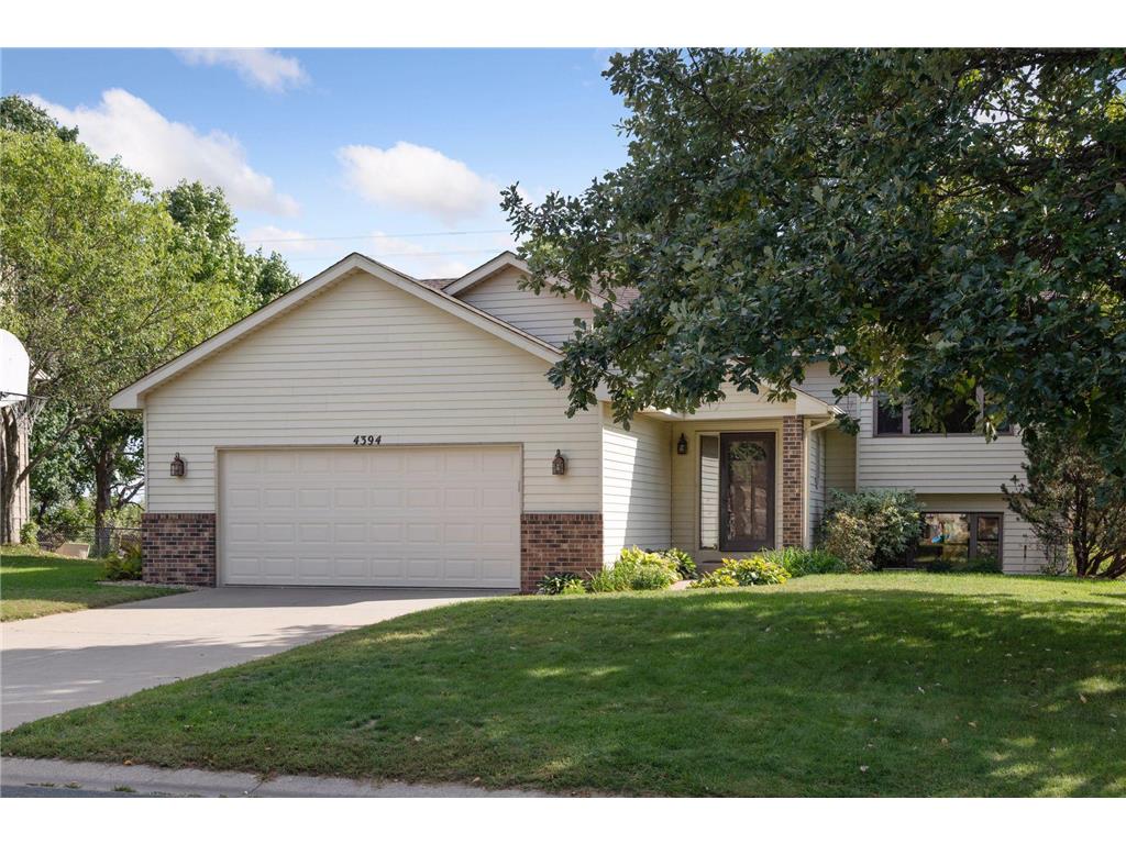 4394 Livingston Drive Eagan MN 55123 6417396 image1