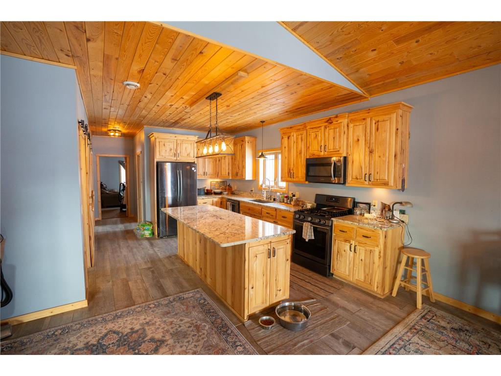43950 200th Avenue Mcgregor MN 55760 7079998 image37