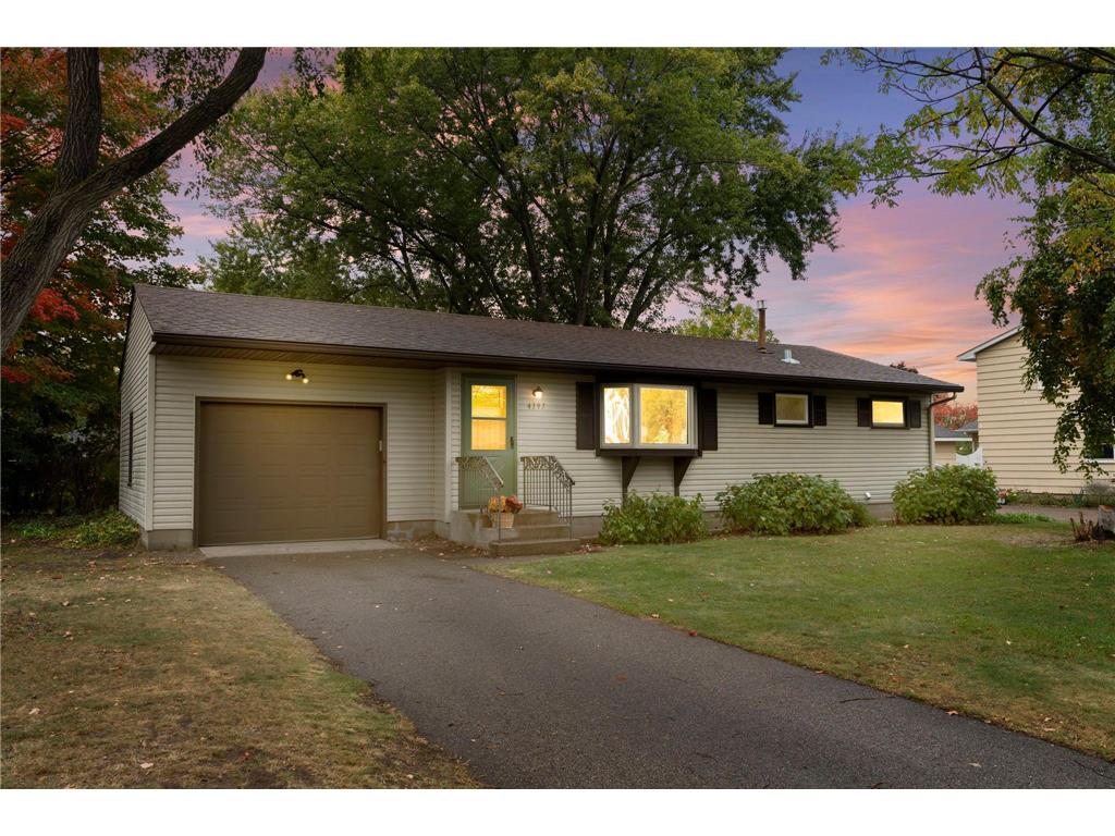 4397 Onyx Drive Eagan MN 55122 6780158 image1