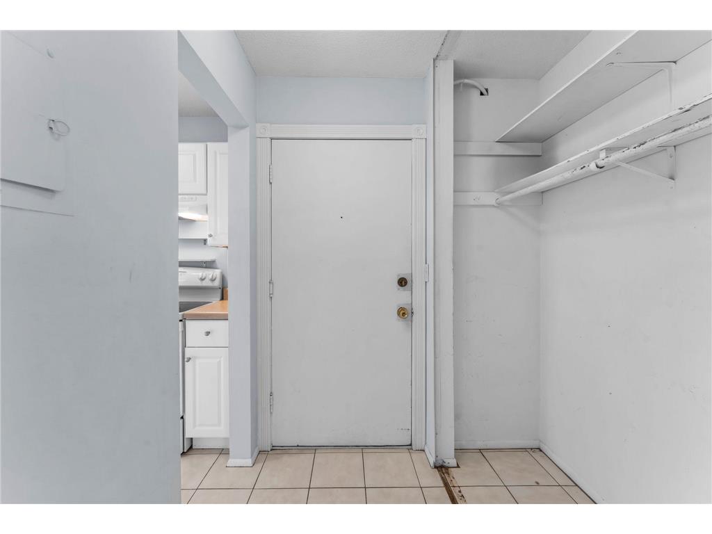 4397 Wilshire Boulevard #204 Mound MN 55364 - Lake Minnetonka 7000604 image5