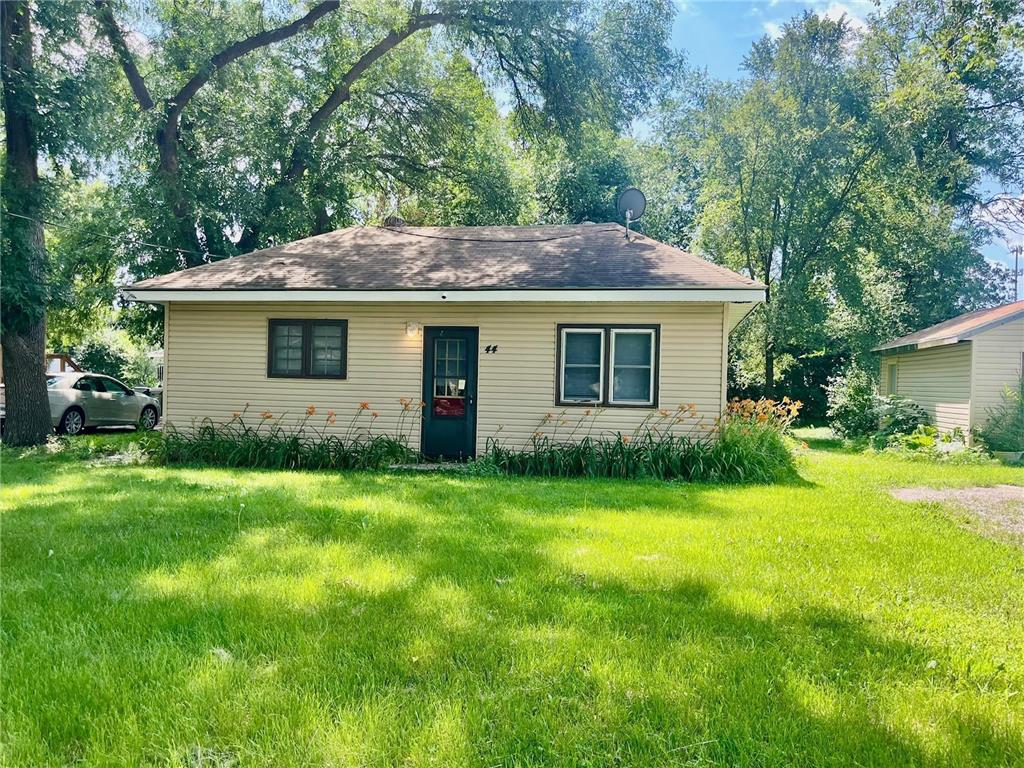 44 1st Street N Waite Park MN 56387 6694407 image1