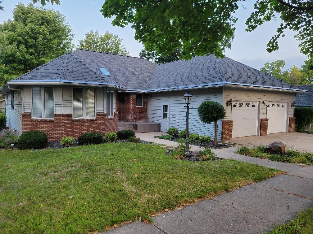 44 3rd Avenue SW, Wells, MN, 56097 MLS 6089892 Edina Realty