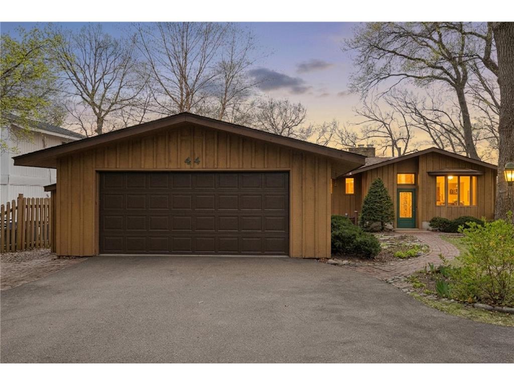 44 E Golden Lake Road Circle Pines MN 55014 - GOLDEN 7040875 image1