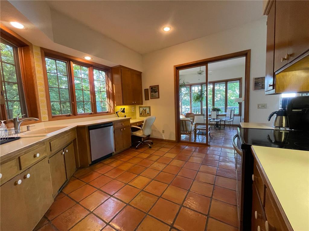 44 Peninsula Road Dellwood MN 55110 - White Bear 6824837 image15