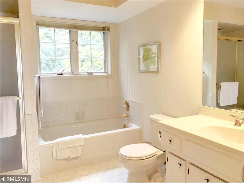 44 Peninsula Road Dellwood MN 55110 - White Bear 6824837 image31