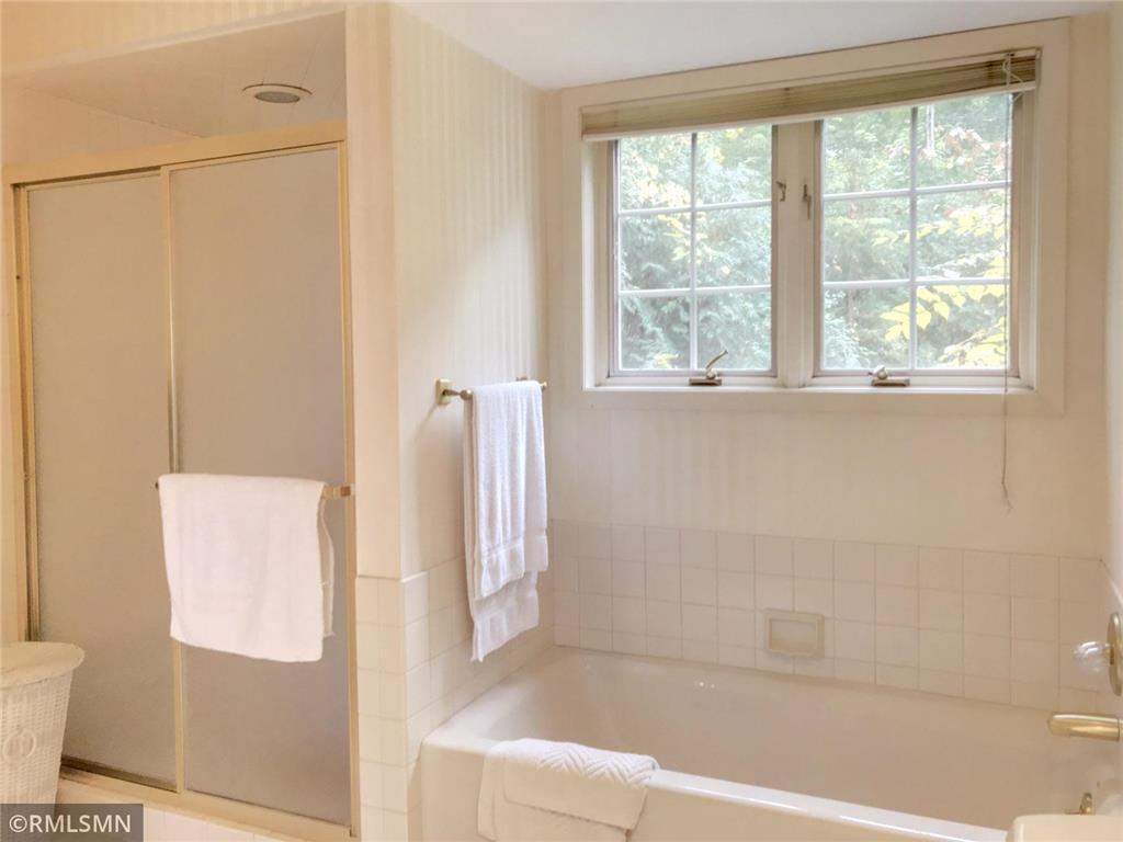 44 Peninsula Road Dellwood MN 55110 - White Bear 6824837 image32