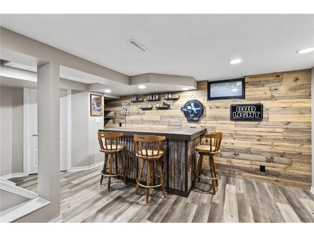 44 Walden Street Burnsville MN 55337 7014674 image19