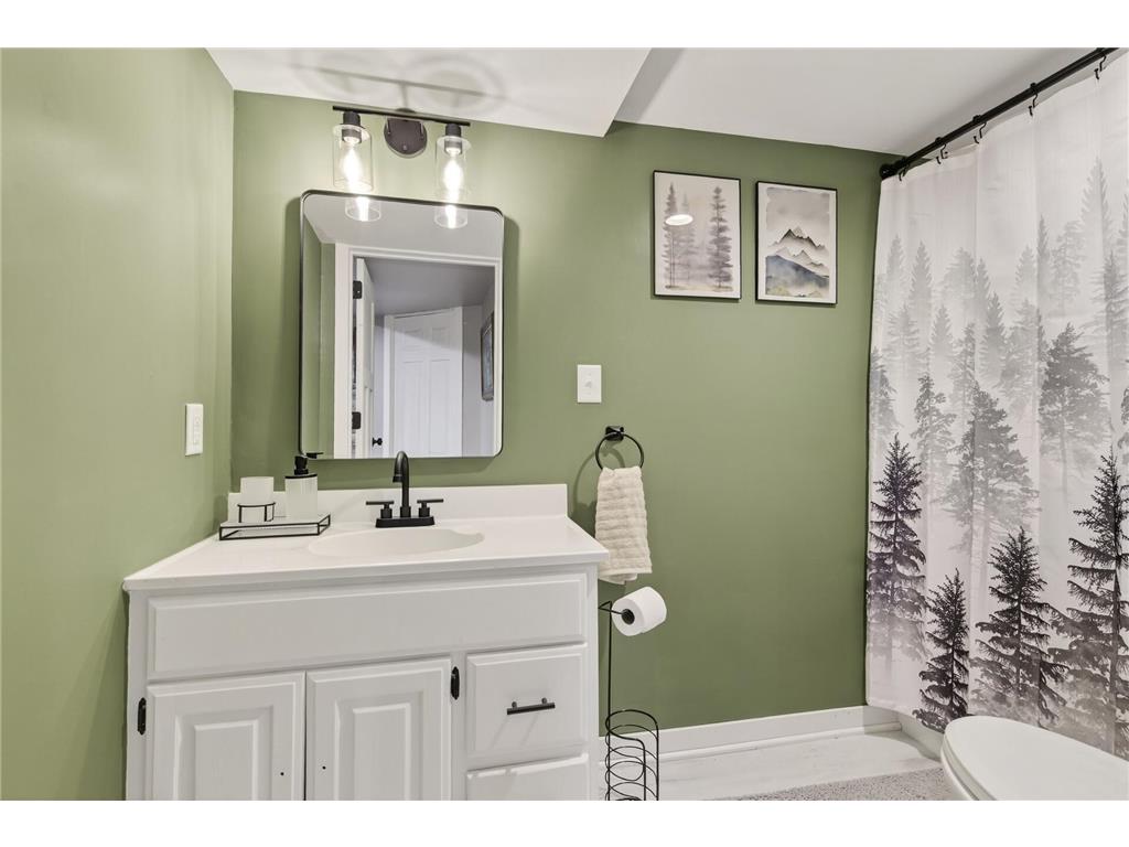 44 Walden Street Burnsville MN 55337 7014674 image21