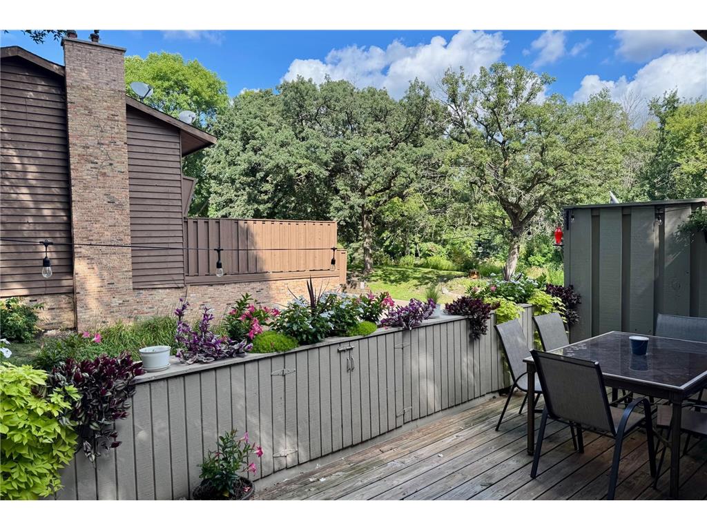 44 Walden Street Burnsville MN 55337 7014674 image24