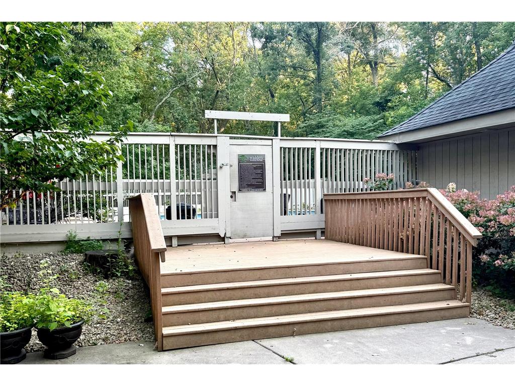 44 Walden Street Burnsville MN 55337 7014674 image27