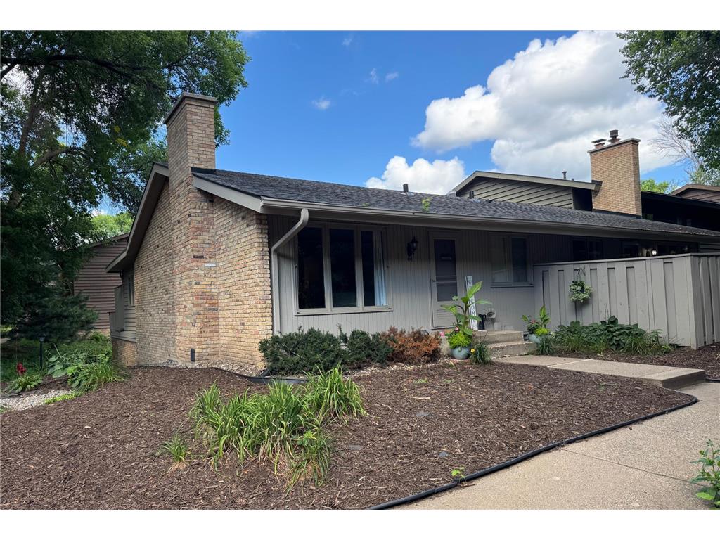 44 Walden Street Burnsville MN 55337 7014674 image29