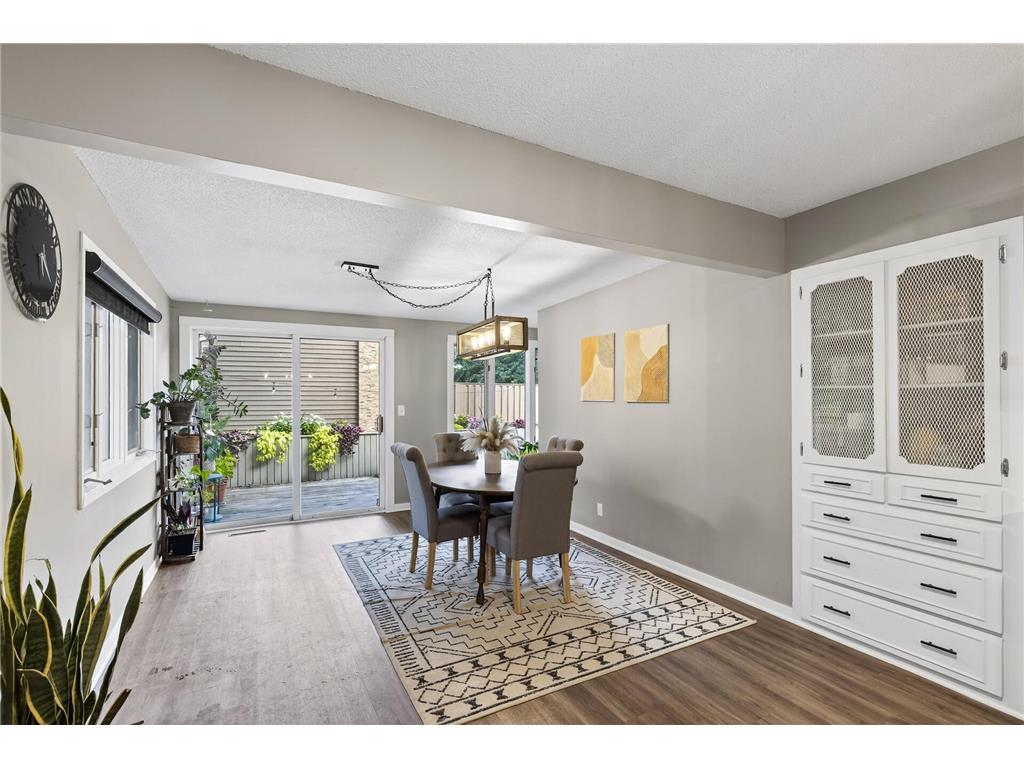 44 Walden Street Burnsville MN 55337 7014674 image9