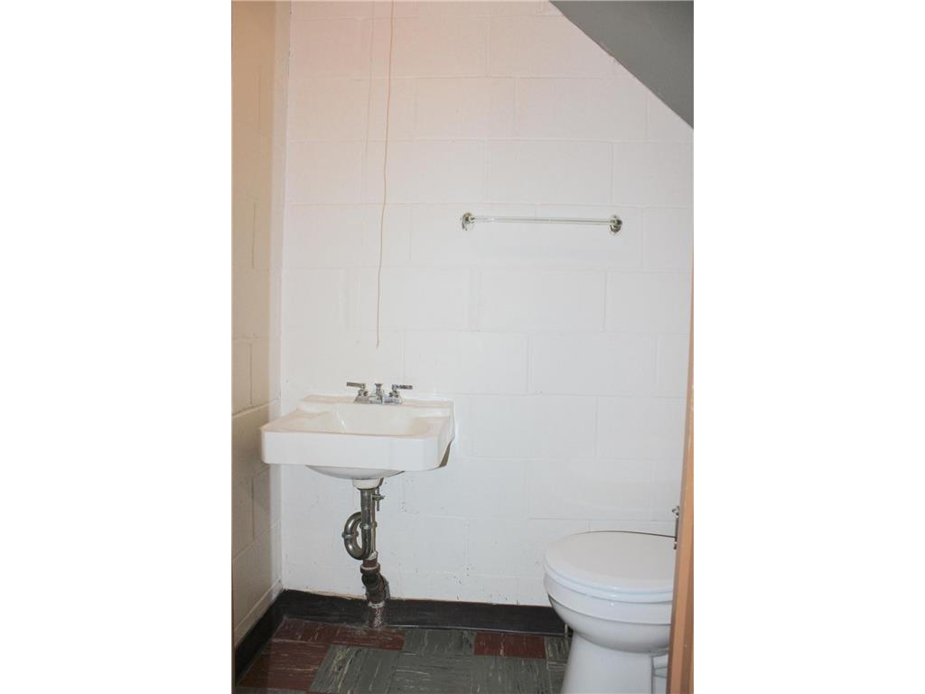 440 6th Street Lafayette MN 56054 7012187 image24