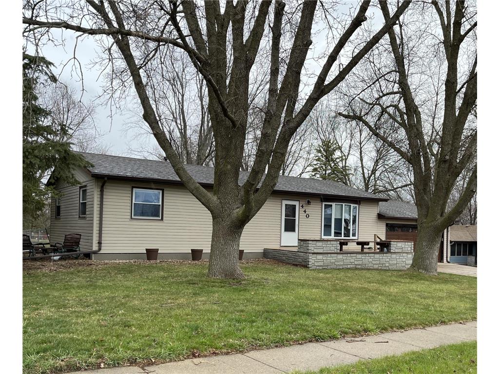 440 Cindy Street Windom MN 56101 6517612 image1