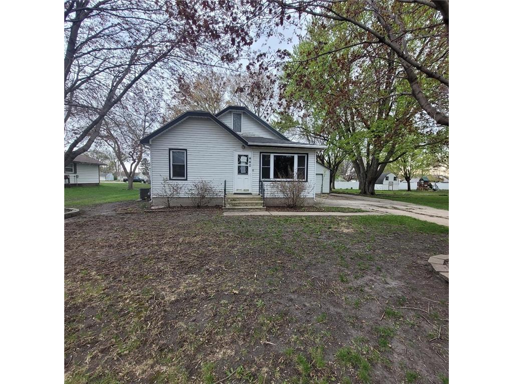 440 E Main Street Madelia MN 56062 7066911 image15