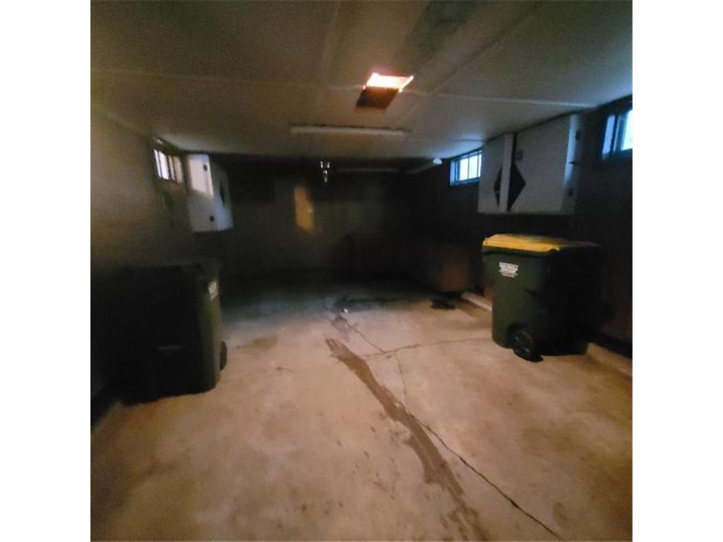 440 E Main Street Madelia MN 56062 7066911 image16