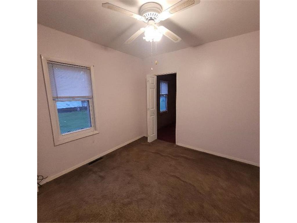 440 E Main Street Madelia MN 56062 7066911 image26