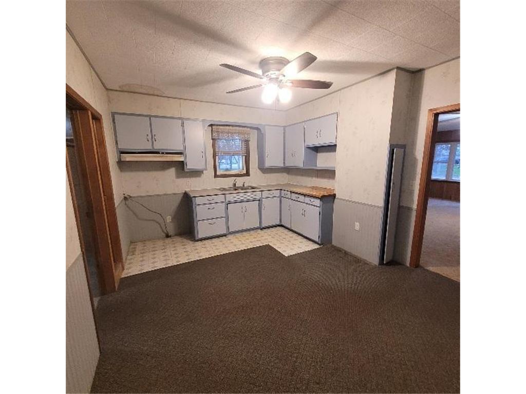 440 E Main Street Madelia MN 56062 7066911 image32