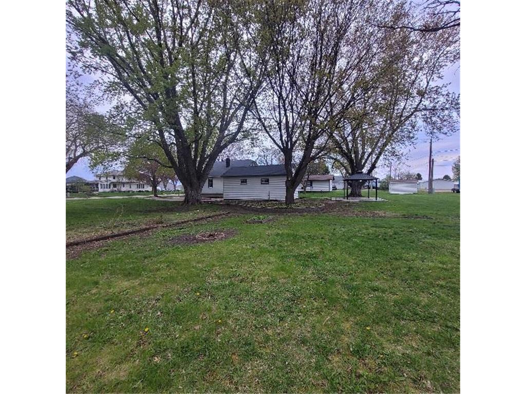 440 E Main Street Madelia MN 56062 7066911 image6