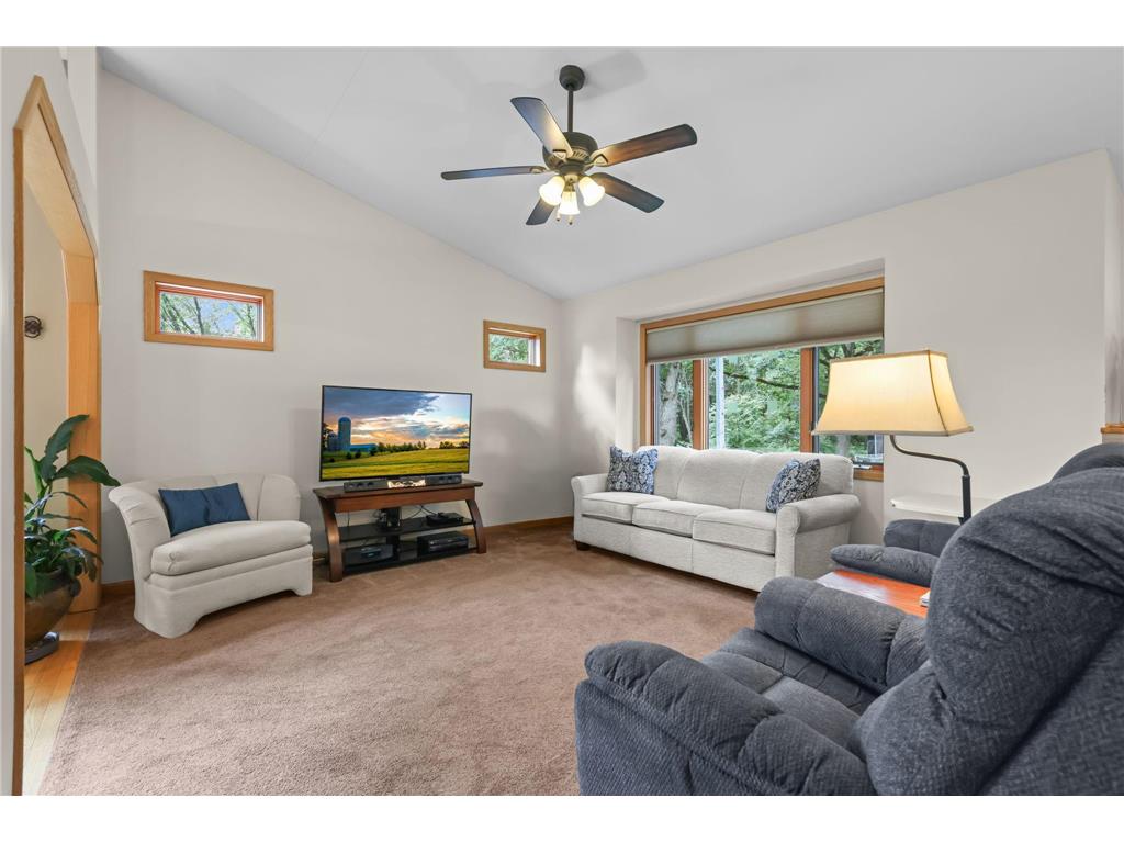 440 Grove Road East Bethel MN 55092 - Coon 7097709 image11
