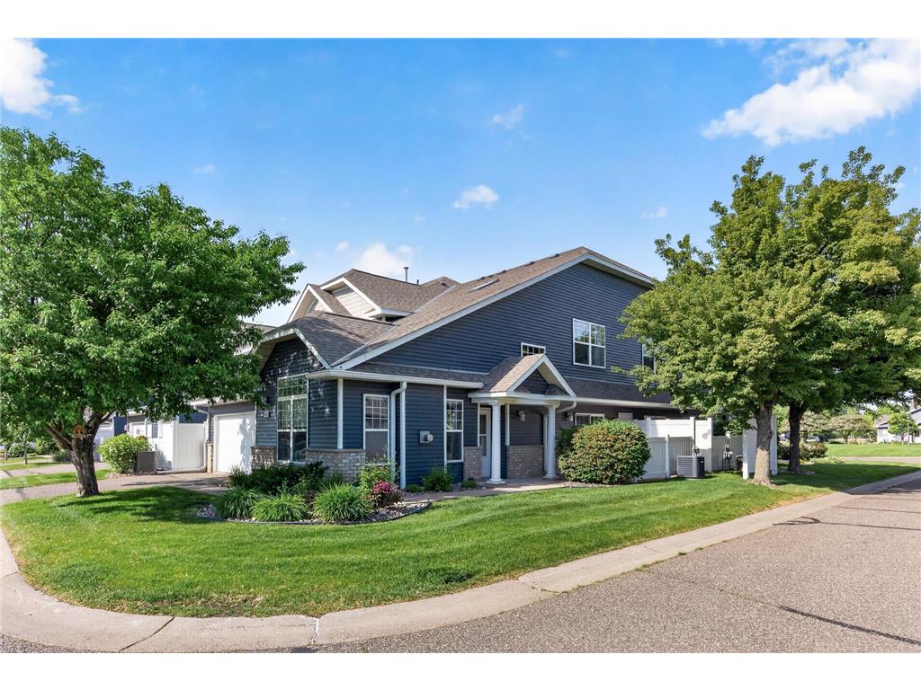 440 Hickory Lane N Oakdale MN 55128 7086682 image1
